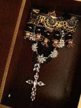 Load image into Gallery viewer, DIVINITY necklace