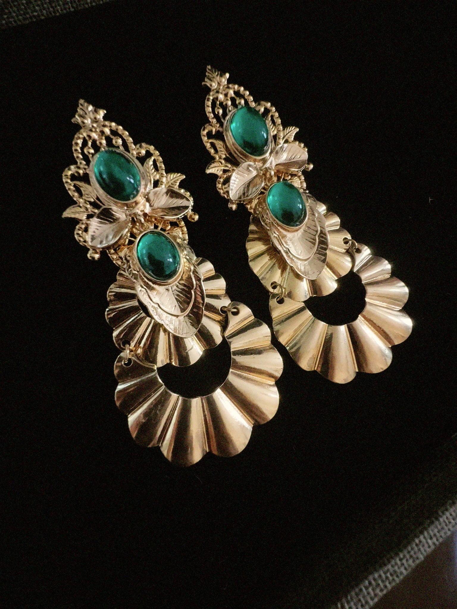 MAJESTIC Earrings