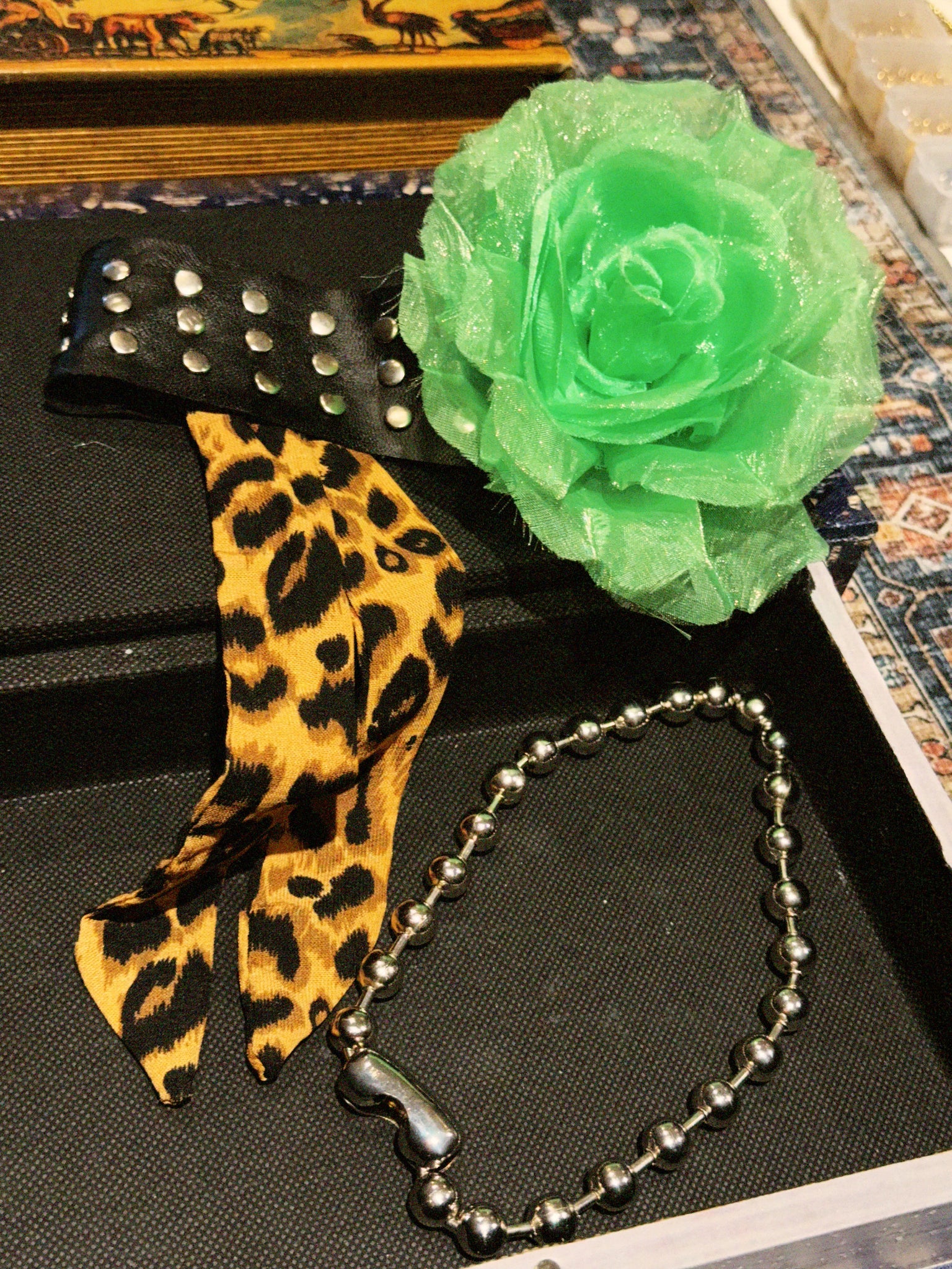 LEOPARD set of two