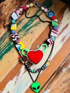 DE OTRO MUNDO necklace set