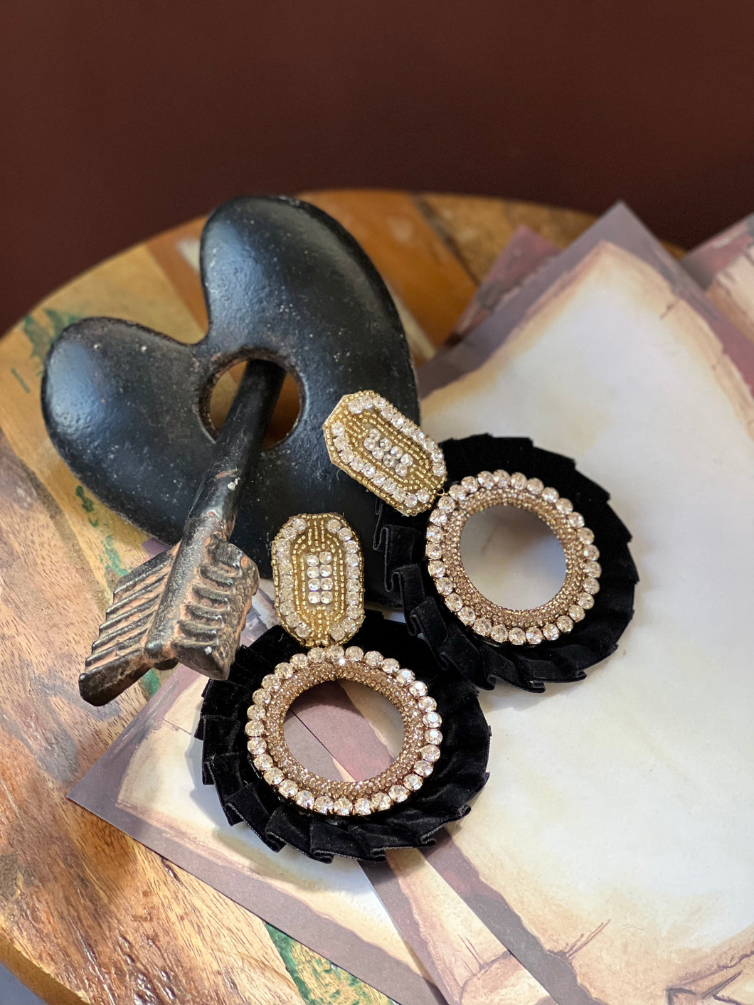 GLORIETA BLACK earrings